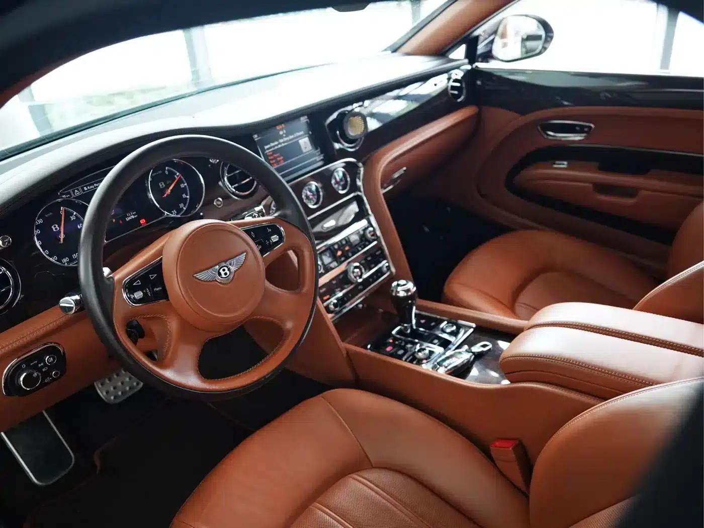 2013 Mulsanne 6.8T Mulliner Special Edition — миниатюра 4