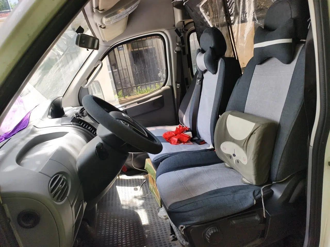 SAIC MAXUS Xintu V80 2019 2.5T Classic Edition 6-Speed Manual – Aoyuntong Modified Version Short Wheelbase Mid-Height Roof 5/6 Seats — миниатюра 16