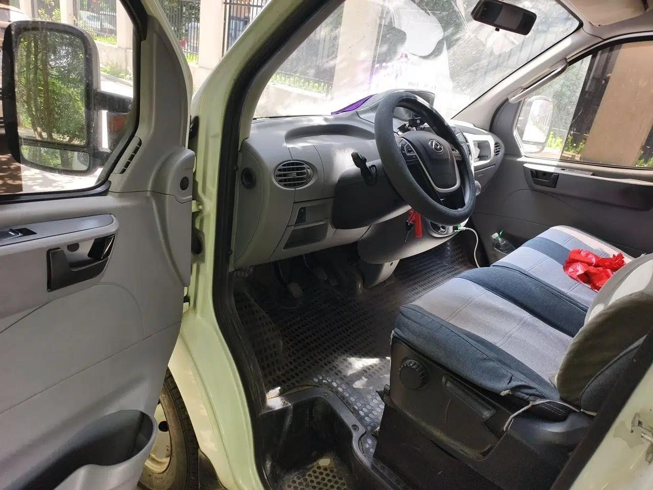 SAIC MAXUS Xintu V80 2019 2.5T Classic Edition 6-Speed Manual – Aoyuntong Modified Version Short Wheelbase Mid-Height Roof 5/6 Seats — миниатюра 17