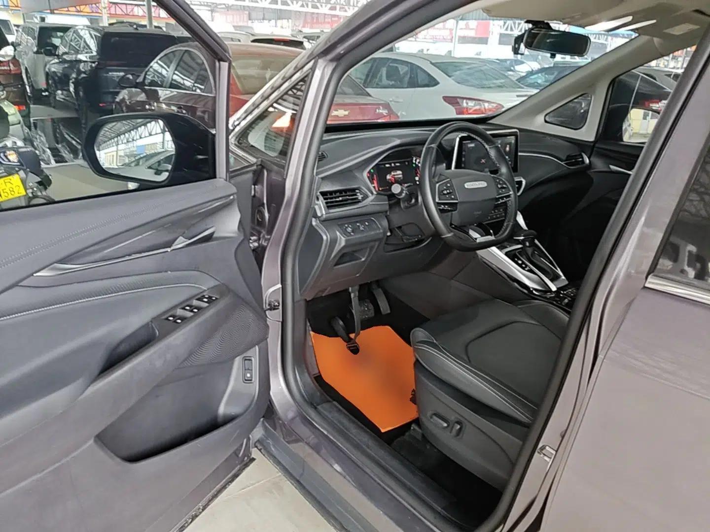 SAIC MAXUS G50 2020 1.5T Automatic Luxury Edition — миниатюра 18