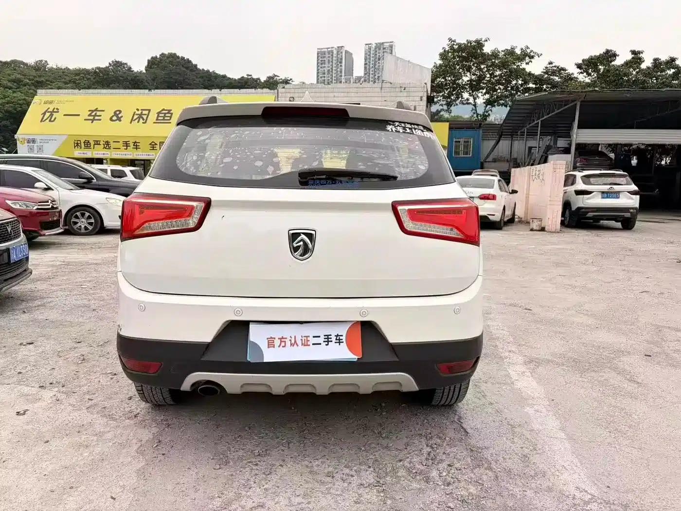 Baojun 560 2015 1.8L Manual Elite Edition — миниатюра 15