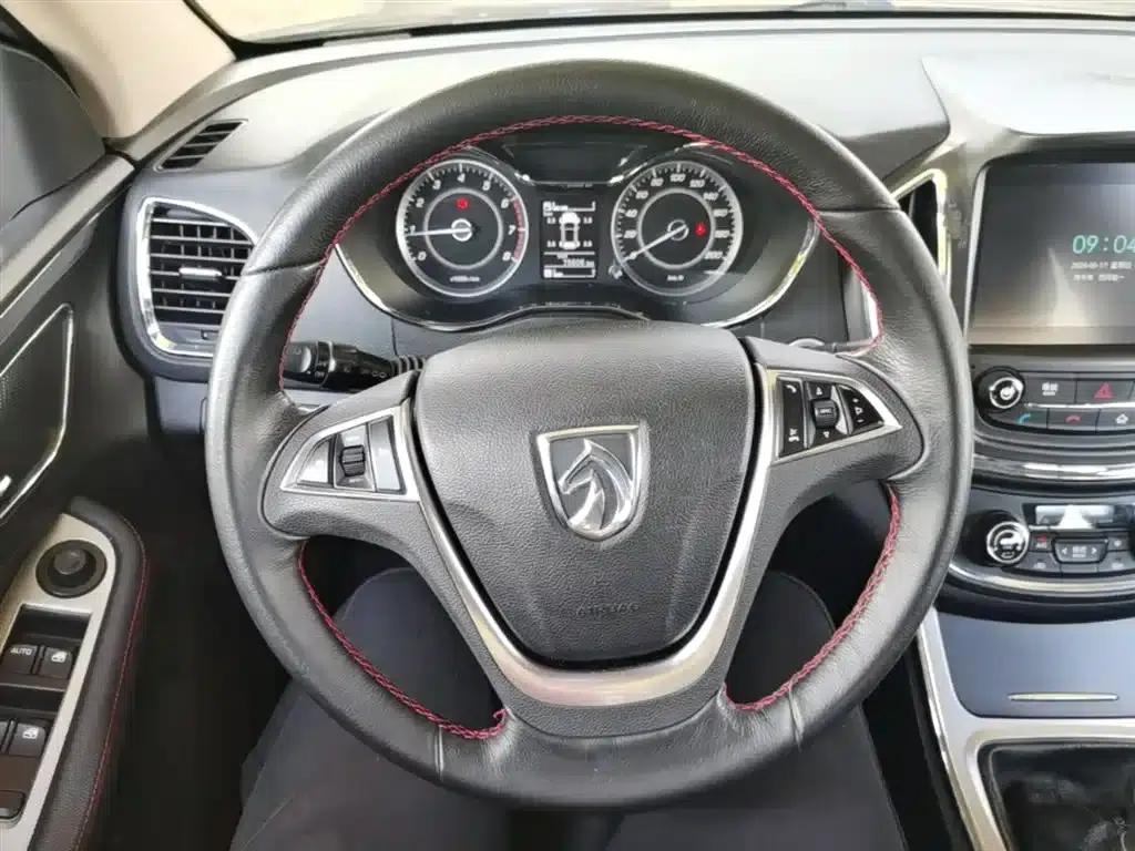Baojun 560 2015 1.8L Manual Deluxe Edition — миниатюра 11