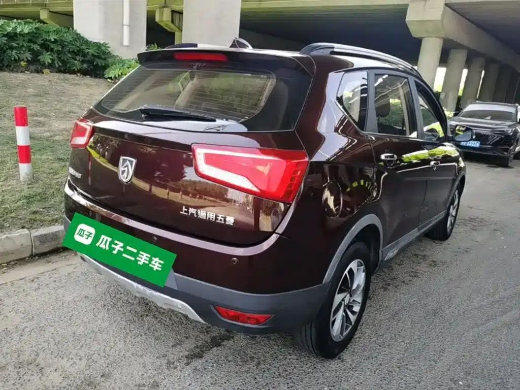 Baojun 560 2015 1.8L Manual Deluxe Edition — миниатюра 7