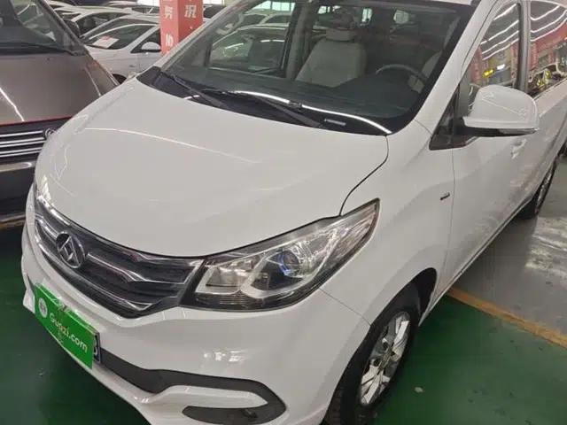 SAIC MAXUS G10 2016 2.0T Manual Elite Edition