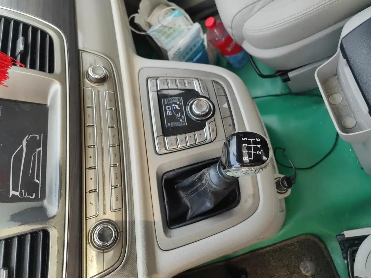 SAIC MAXUS G10 2016 1.9T Manual Elite Edition Diesel China V Standard — миниатюра 14
