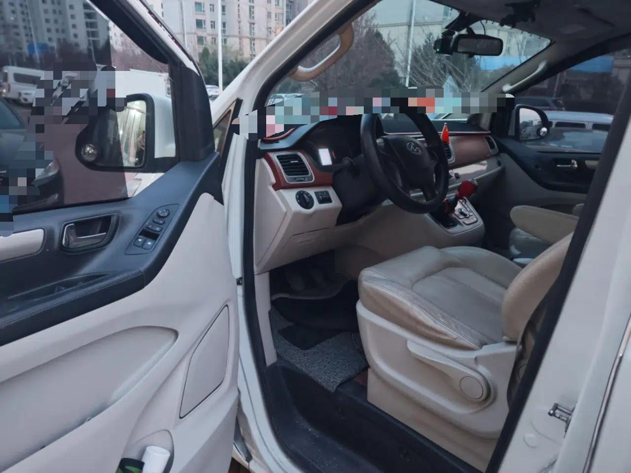 SAIC MAXUS G10 2014 2.0T Manual Luxury Edition — миниатюра 17