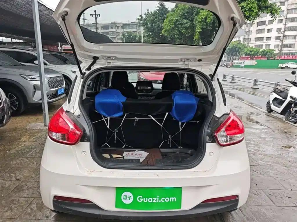 Baojun 310 2020 1.2L Manual Value Edition — миниатюра 15