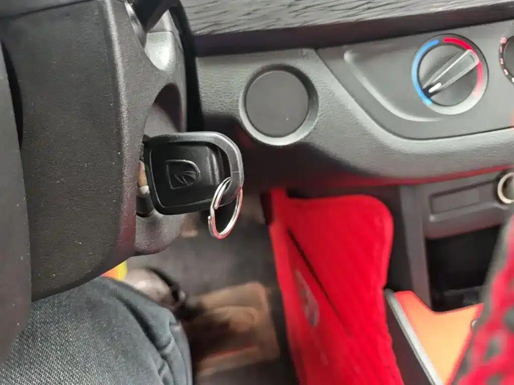 Baojun 310 2020 1.2L Manual Value Edition — миниатюра 17