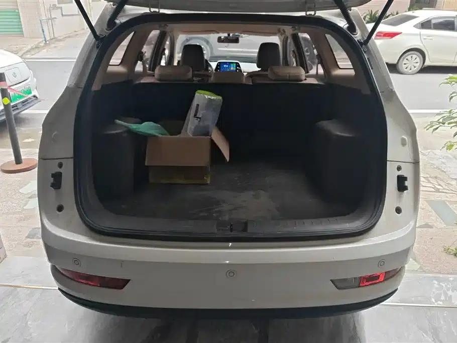 Baojun 310W 2017 1.5L Manual Fashion Edition (National V Emission Standard) — миниатюра 4
