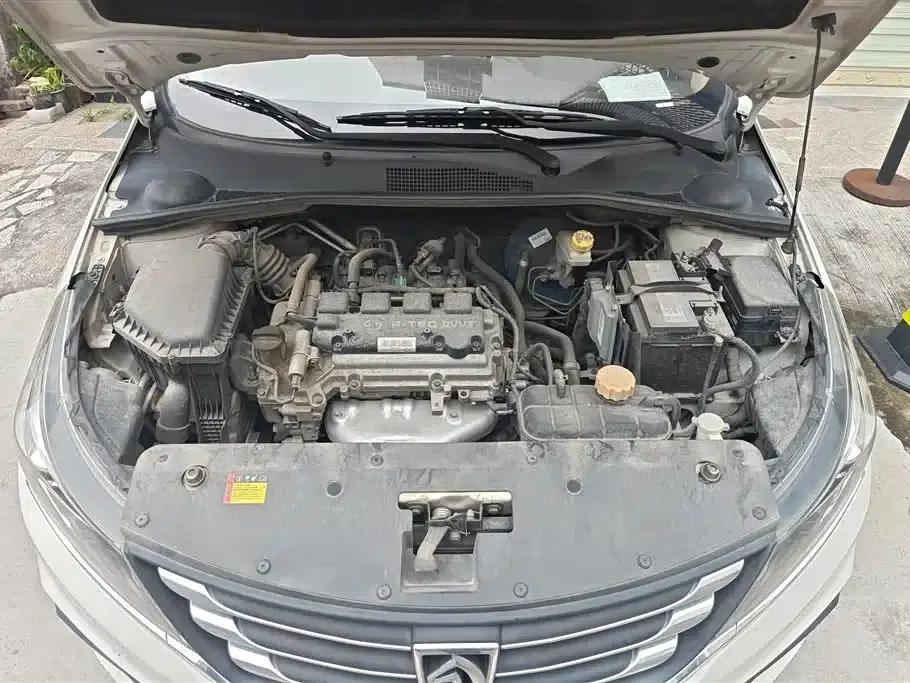 Baojun 310W 2017 1.5L Manual Fashion Edition (National V Emission Standard) — миниатюра 10