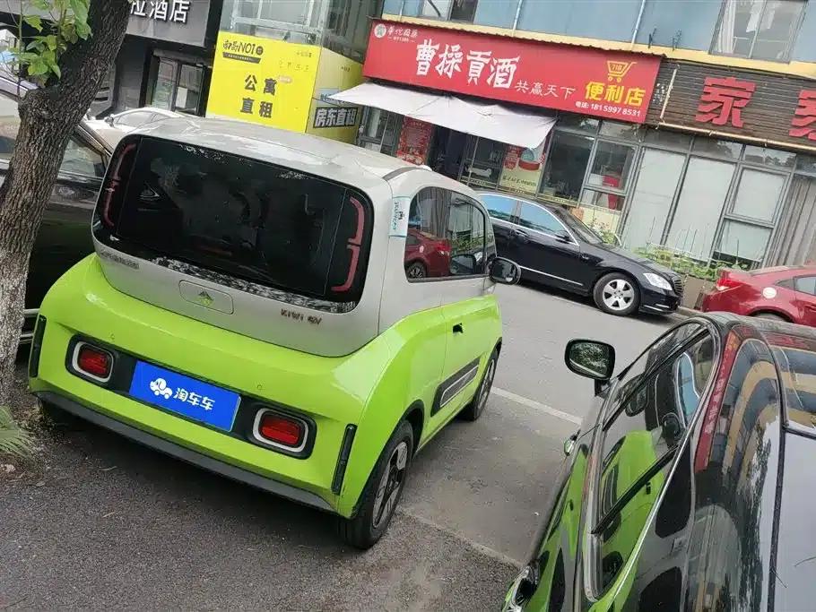 Baojun KiWi EV 2022 Artist Light Edition (Lithium Iron Phosphate) — миниатюра 3