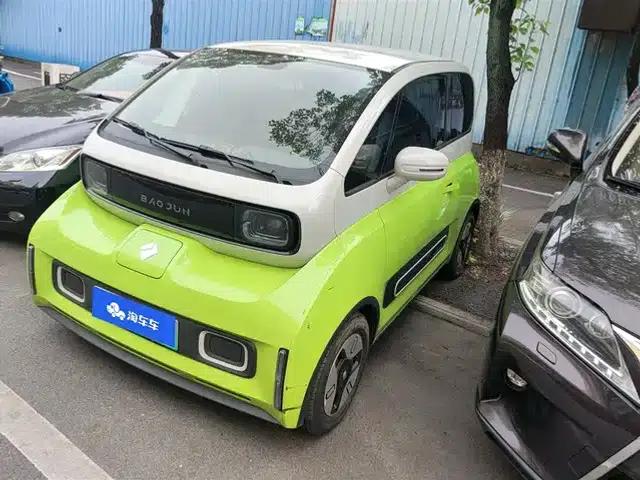 Baojun KiWi EV 2022 Artist Light Edition (Lithium Iron Phosphate)