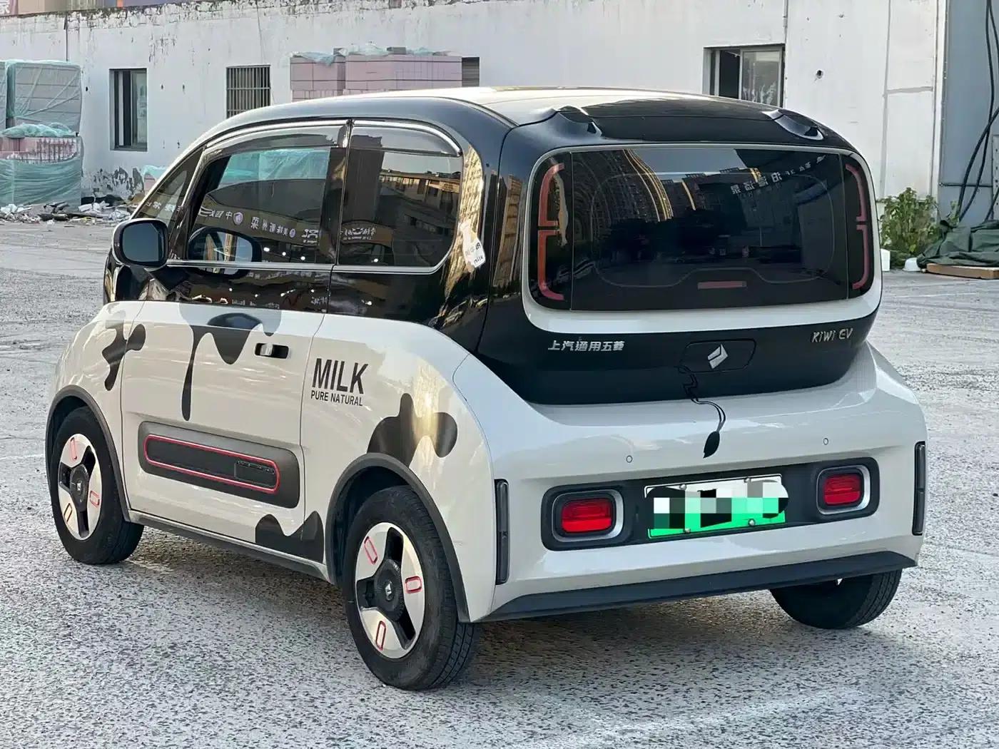 Baojun KiWi EV 2022 Artist Light Edition (Lithium Iron Phosphate) — миниатюра 9