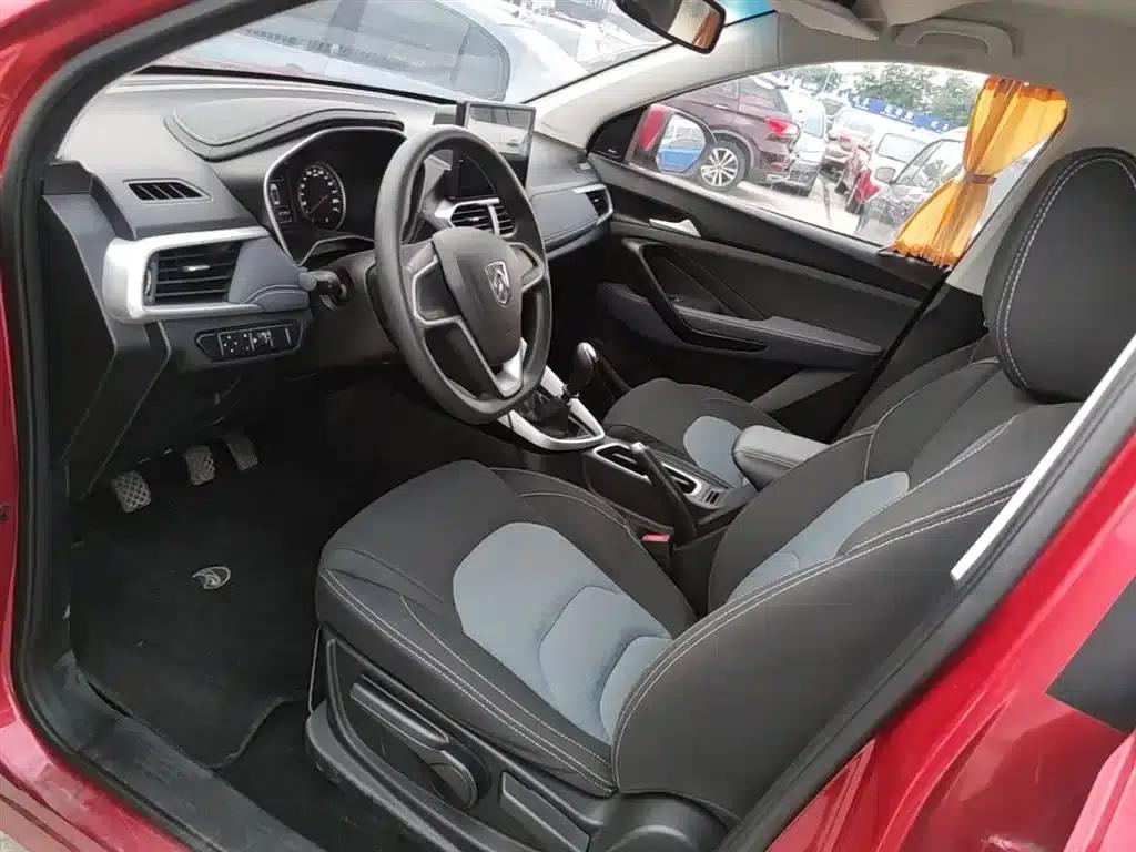 Baojun 530 2018 1.5T Manual Comfort Model (National V Emission Standard) — миниатюра 15