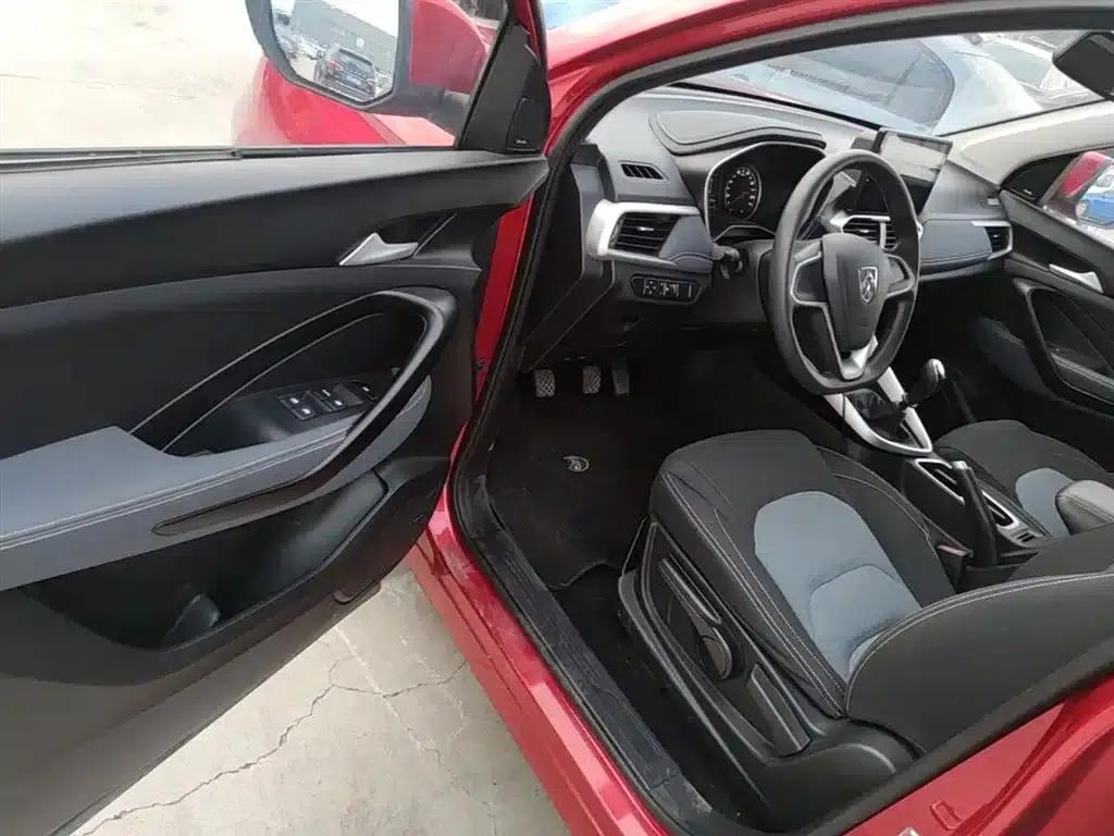 Baojun 530 2018 1.5T Manual Comfort Model (National V Emission Standard) — миниатюра 16