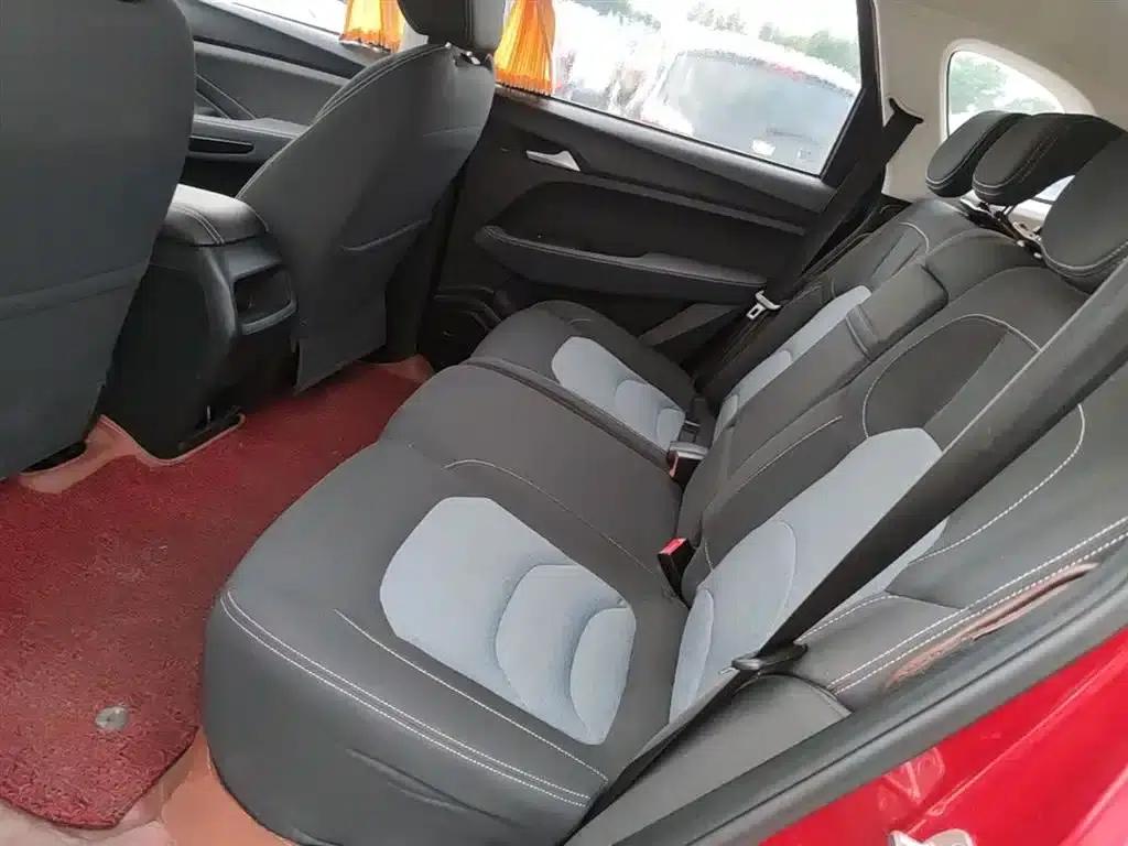 Baojun 530 2018 1.5T Manual Comfort Model (National V Emission Standard) — миниатюра 17