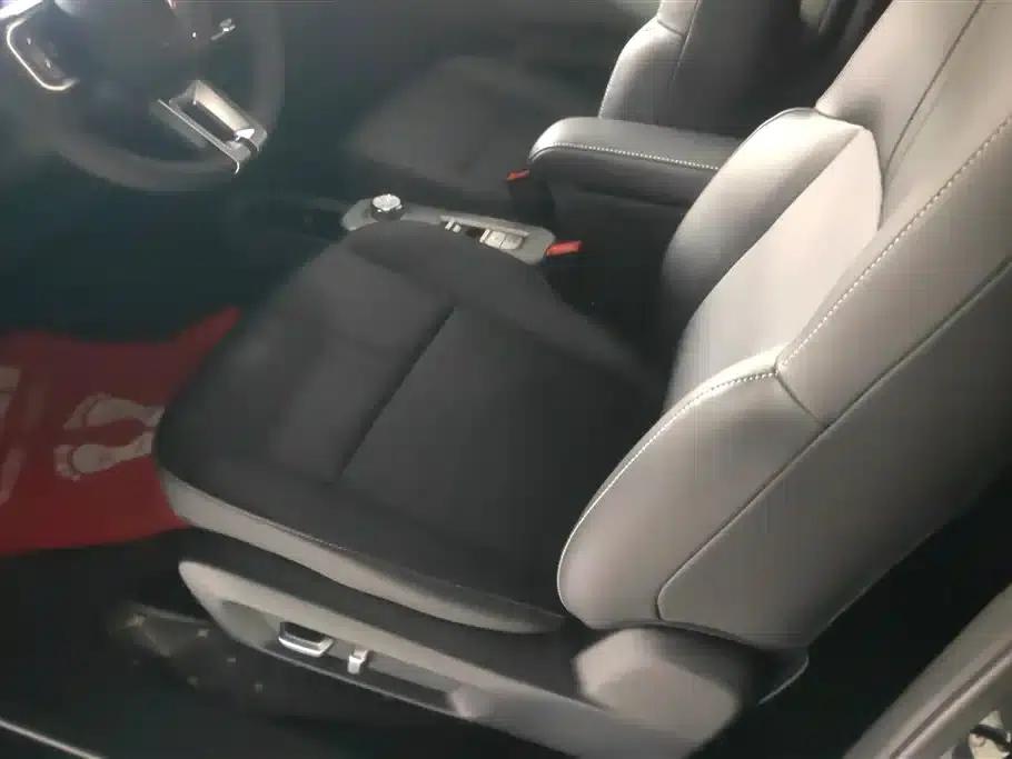 Baojun Yueye 2024 Smart Supreme Edition — миниатюра 9