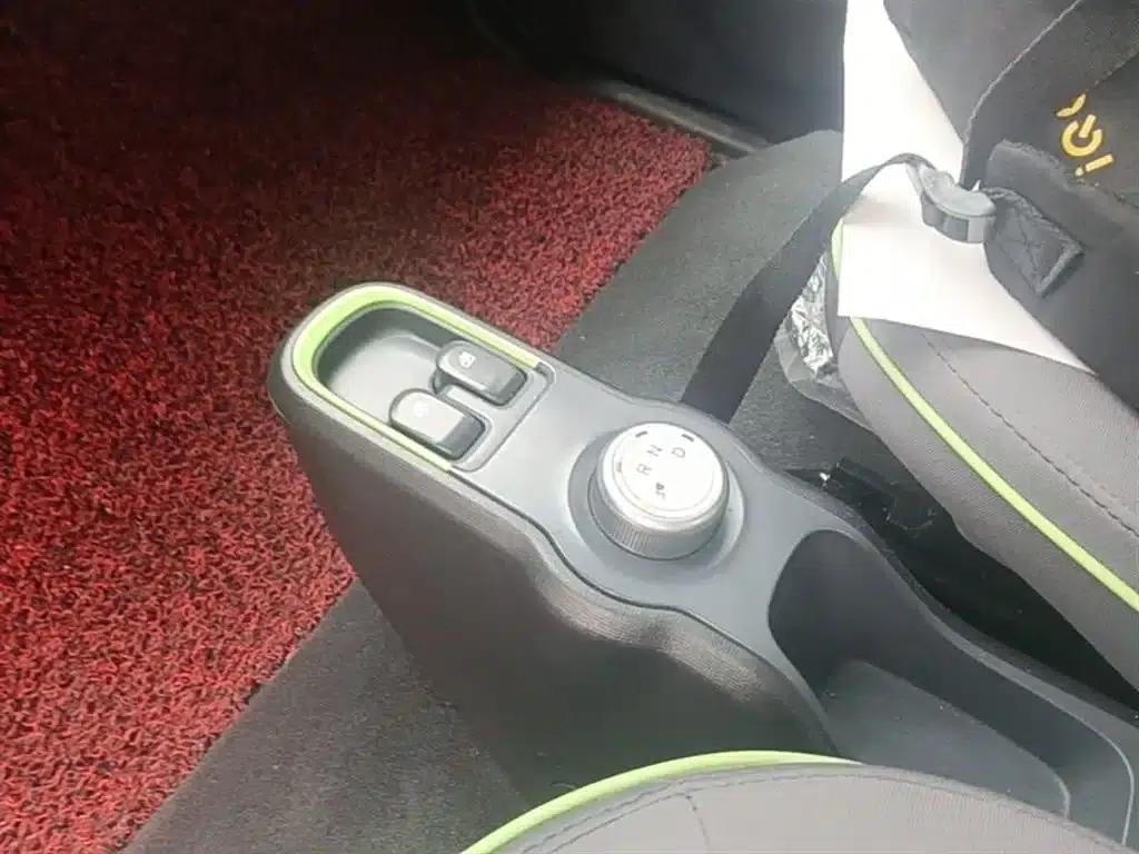 Baojun E100 2019 Model 250KM Smart Edition — миниатюра 14