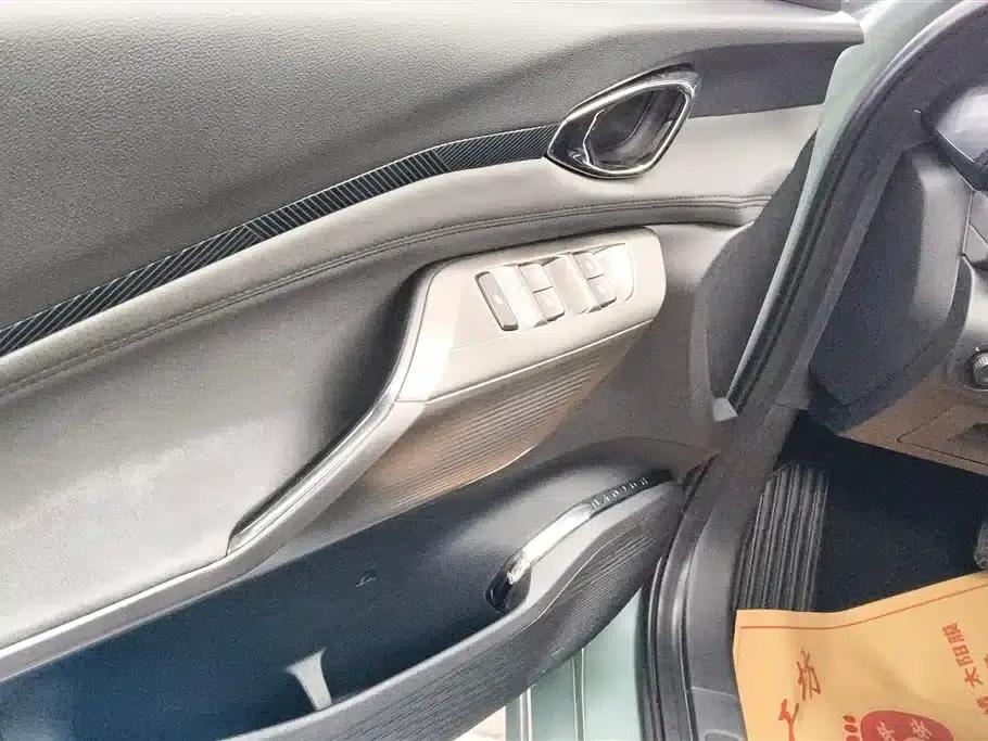 Baojun Valli 2021 1.5T Nagqu Fanxing CVT Flagship Edition — миниатюра 7
