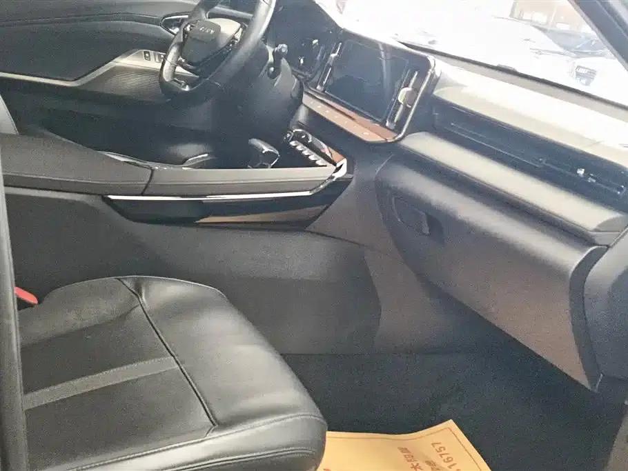 Baojun Valli 2021 1.5T Nagqu Fanxing CVT Flagship Edition — миниатюра 8