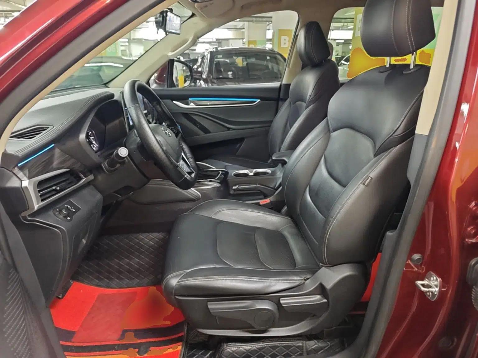 SAIC MAXUS D90 2017 2.0T Automatic Two-Wheel Drive Mercury Base Edition — миниатюра 18