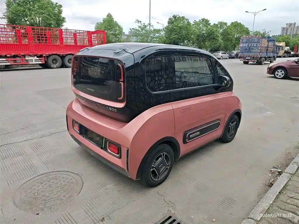 Baojun E300 2020 Interstellar Intelligent Driving Edition — миниатюра 5