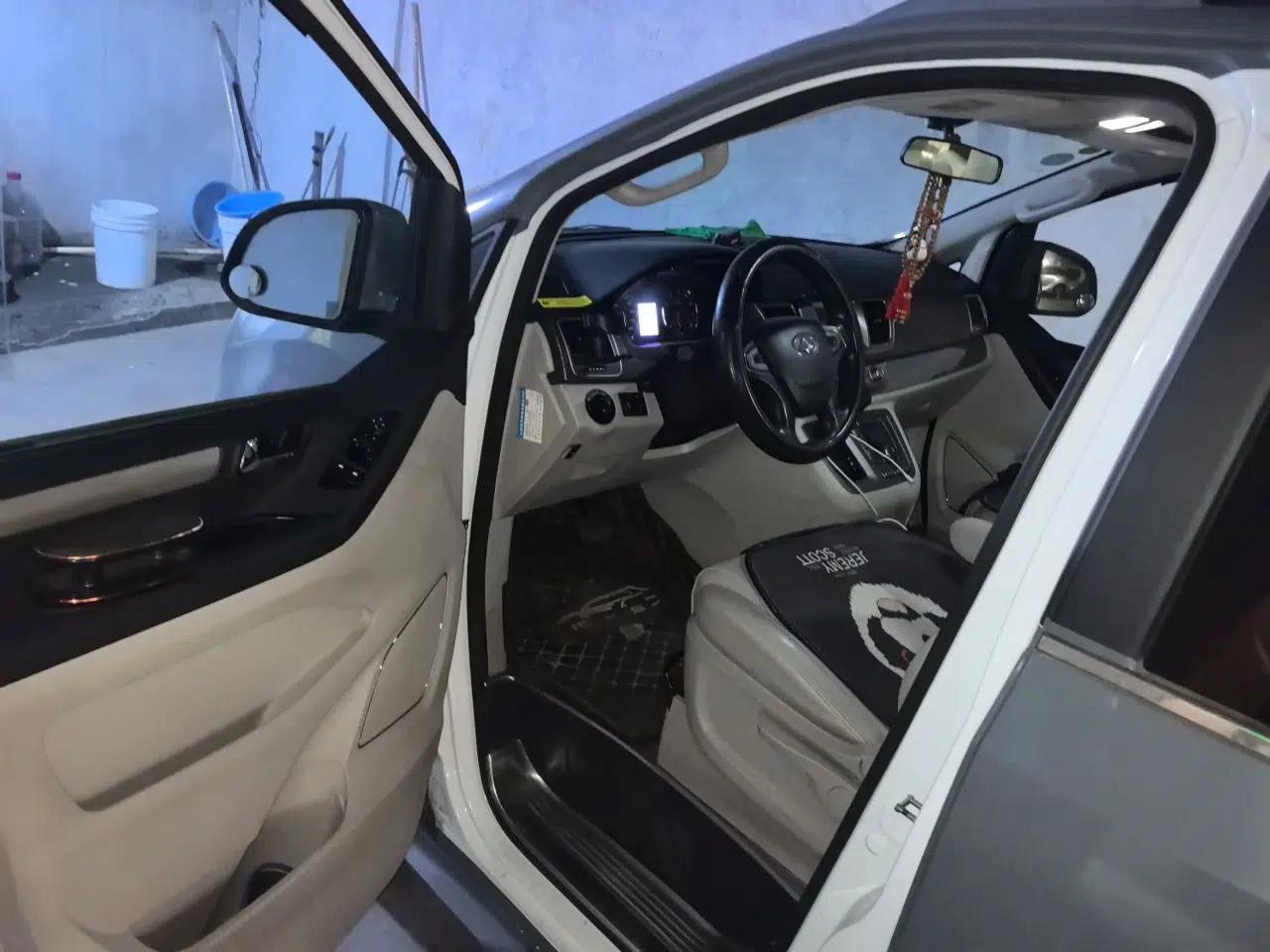 SAIC MAXUS RG10  — миниатюра 17