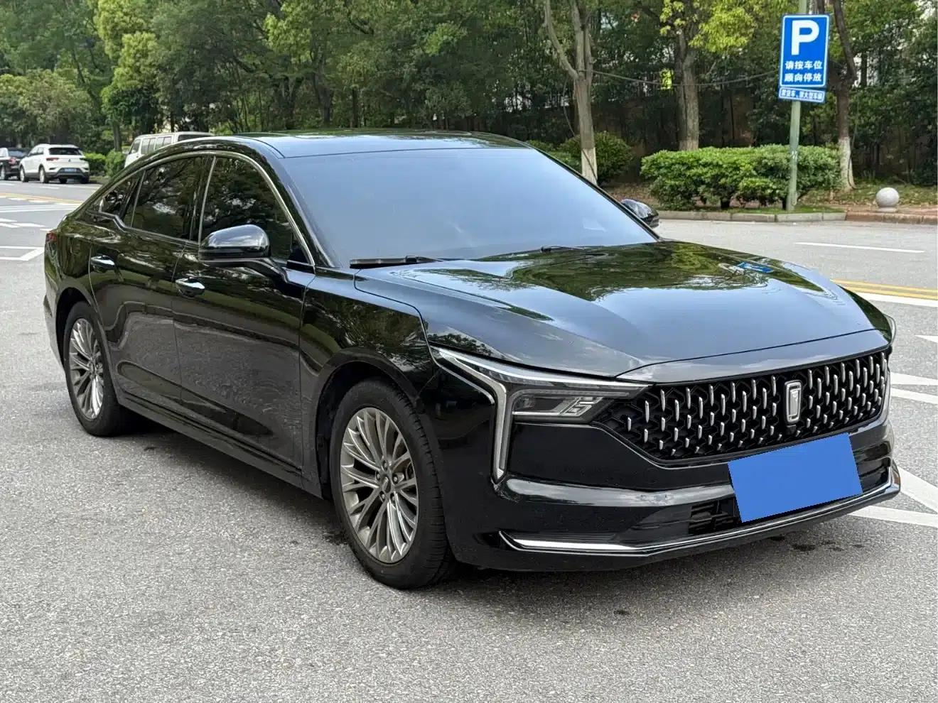 Bestune B70 2023 Third Generation 1.5T Automatic Enjoyment Edition 70th Anniversary Edition — миниатюра 3