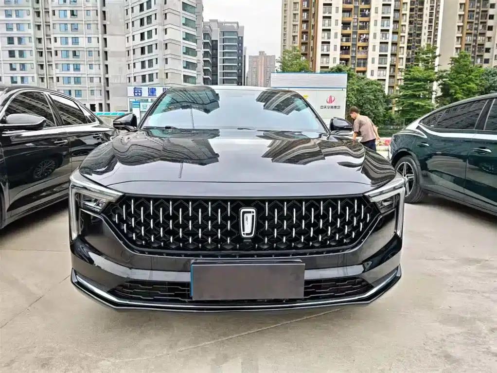 Bestune B70 2023 Third Generation 1.5T Automatic Enjoyment Edition 70th Anniversary Edition — миниатюра 2
