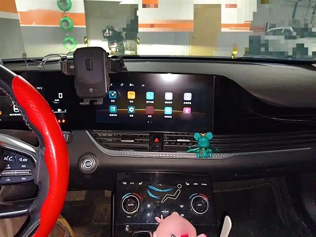 Bestune B70 2021 1.5T Automatic Smart Edition — миниатюра 6