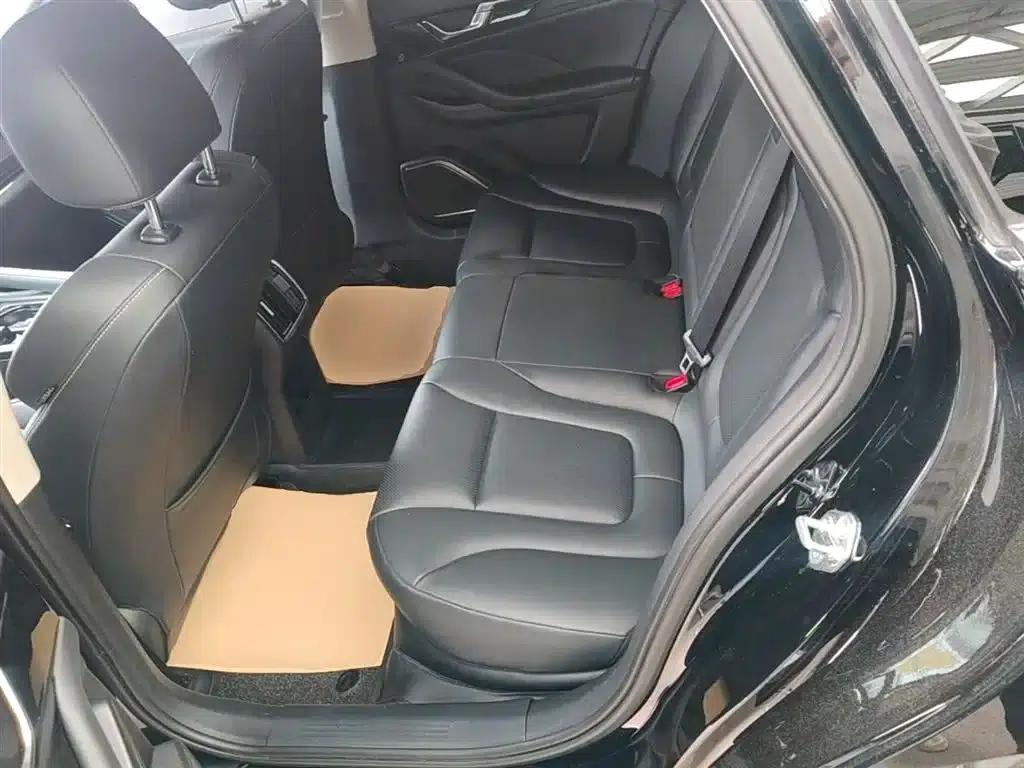 Bestune B70 2024 Fourth Generation 2.0T Leading Edition — миниатюра 17