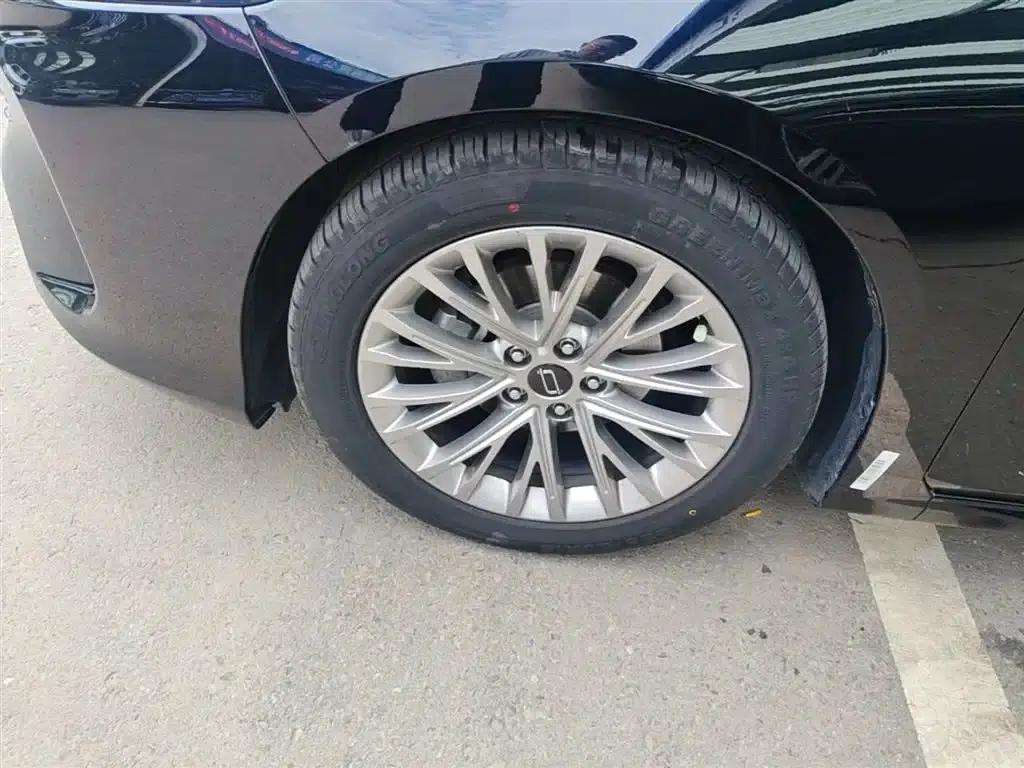 Bestune B70 2024 Fourth Generation 2.0T Leading Edition — миниатюра 23