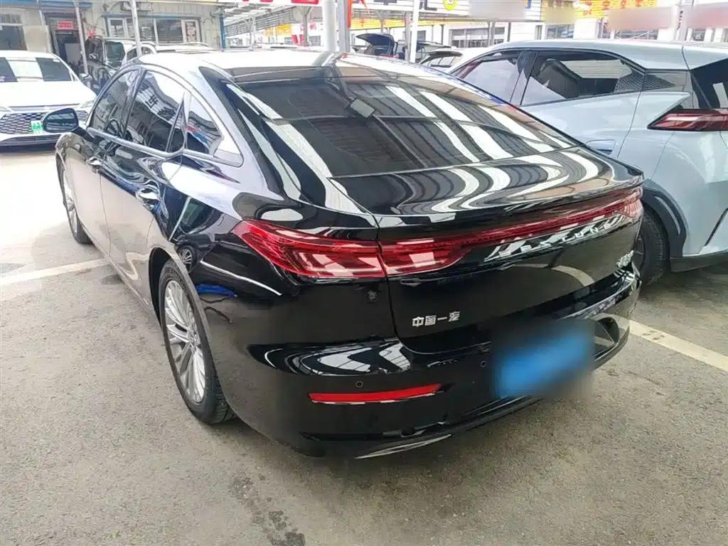 Bestune B70 2024 Fourth Generation 2.0T Leading Edition — миниатюра 5