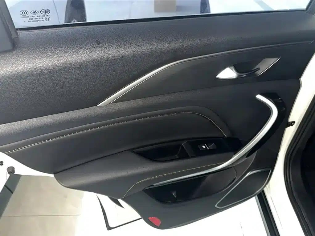 Bestune T77 2020 PRO 280 TID Automatic Luxury — миниатюра 19