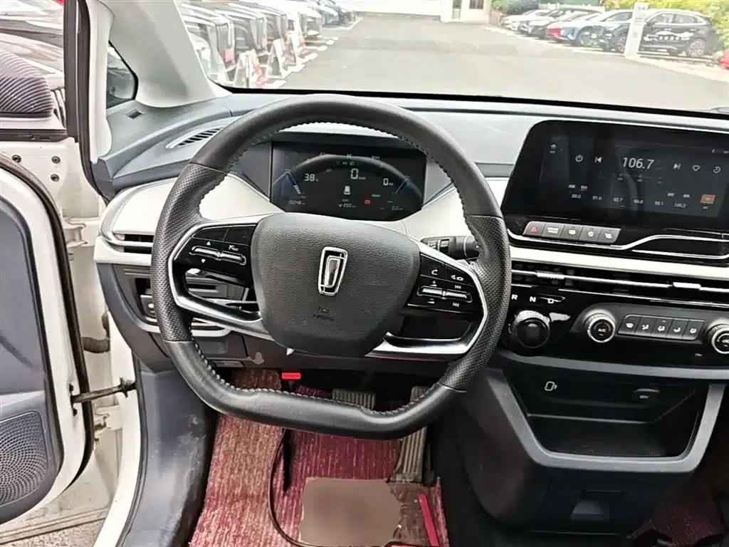 Bestune NAT 2023 PRO Comfort Travel Edition 425km — миниатюра 11