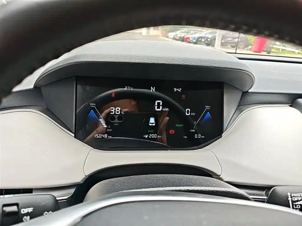 Bestune NAT 2023 PRO Comfort Travel Edition 425km — миниатюра 12