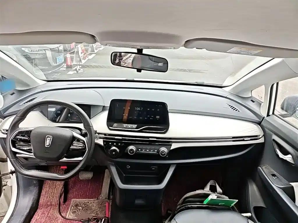 Bestune NAT 2023 PRO Comfort Travel Edition 425km — миниатюра 10