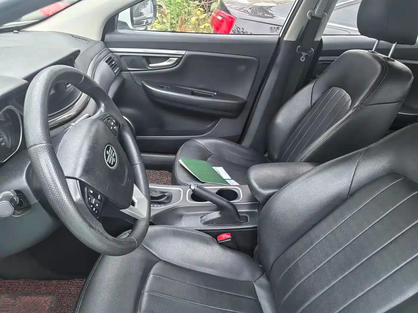 Besturn B50 2016 1.4T Automatic Sport Premium Edition — миниатюра 2