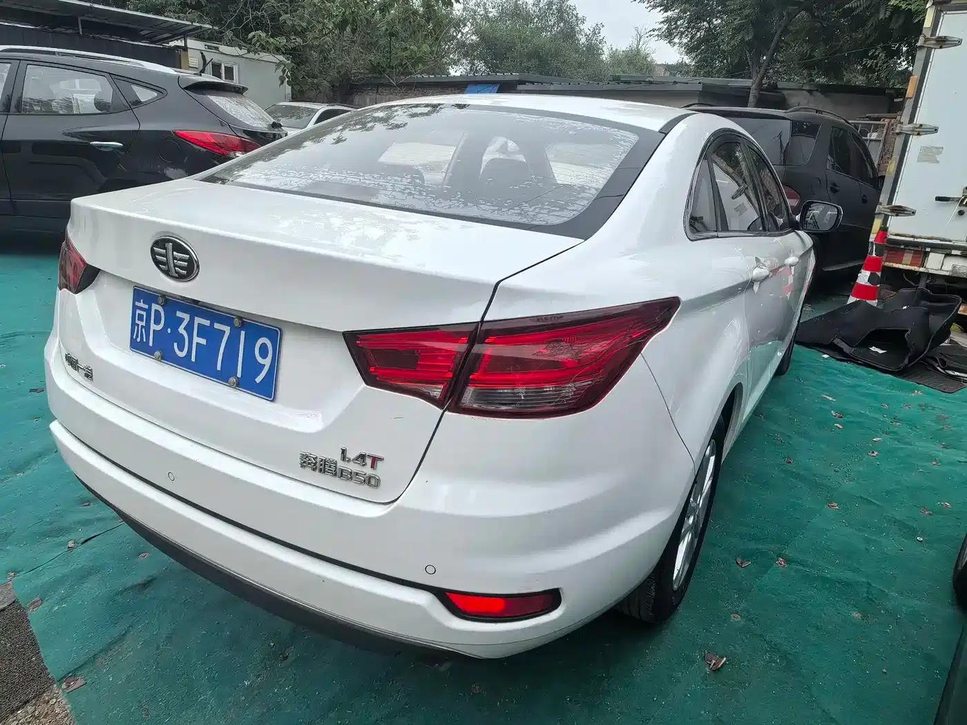 Besturn B50 2016 1.4T Automatic Sport Premium Edition — миниатюра 8