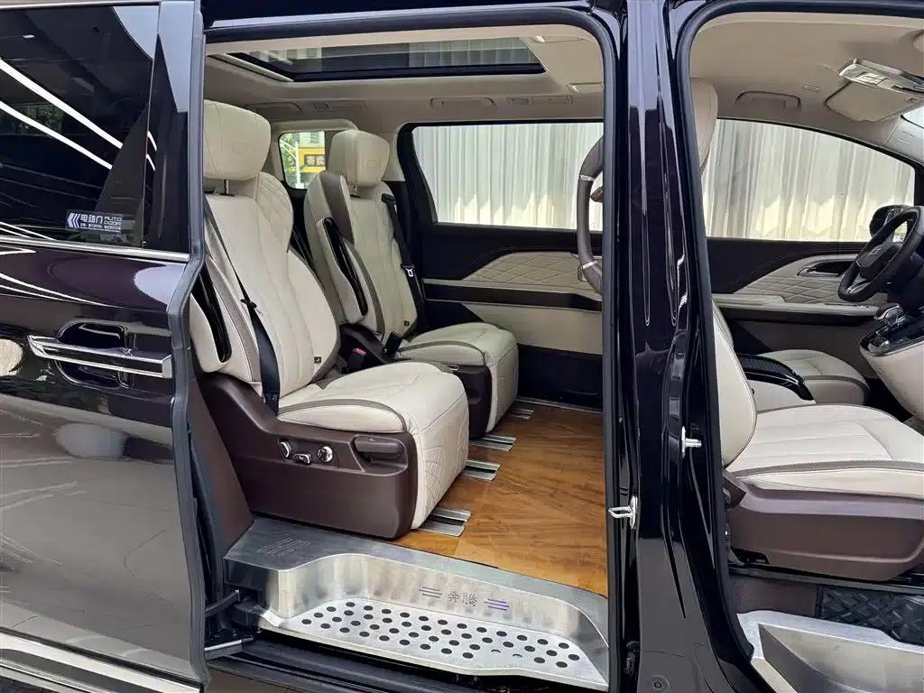 Bestune M9 2023 2.0T Supreme Edition — миниатюра 13