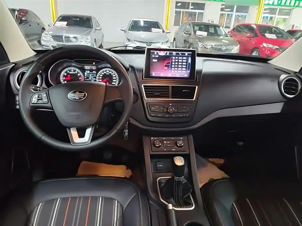 Bestune X40 2018 Popular Edition 1.6L Manual Comfort — миниатюра 10