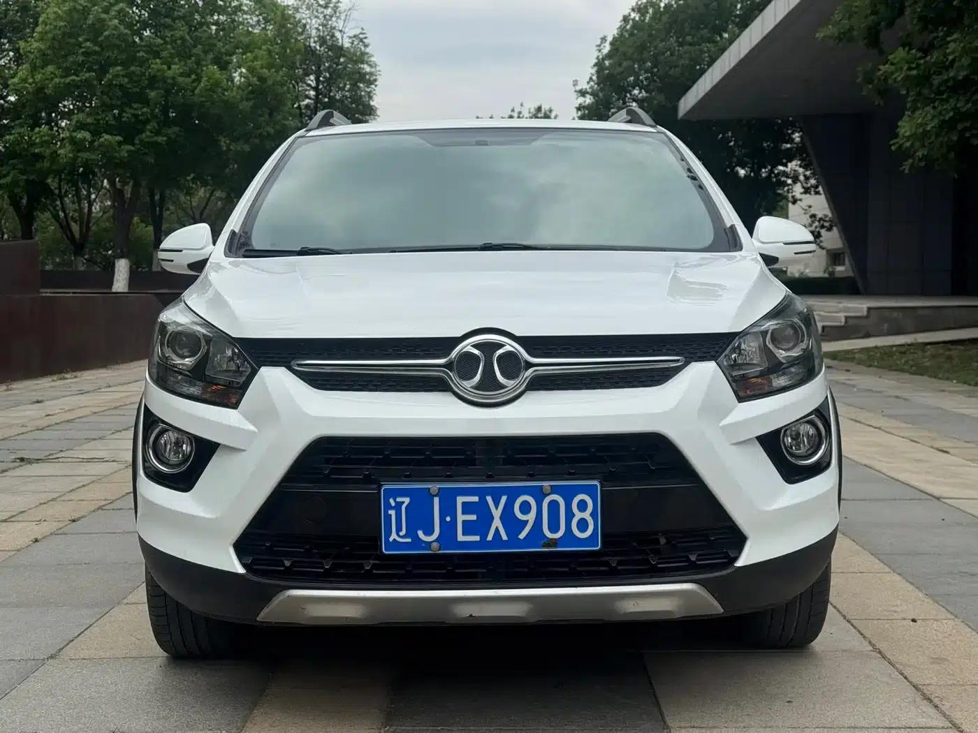2017 Senova X25 1.5L Automatic Elite Navigation Edition — миниатюра 2