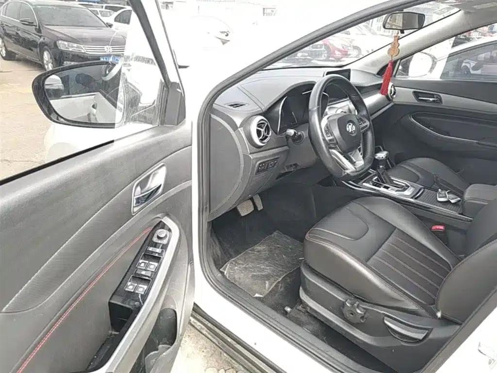 Smart Travel 2018 1.5T CVT Elite Edition (National V Emission Standard) — миниатюра 16