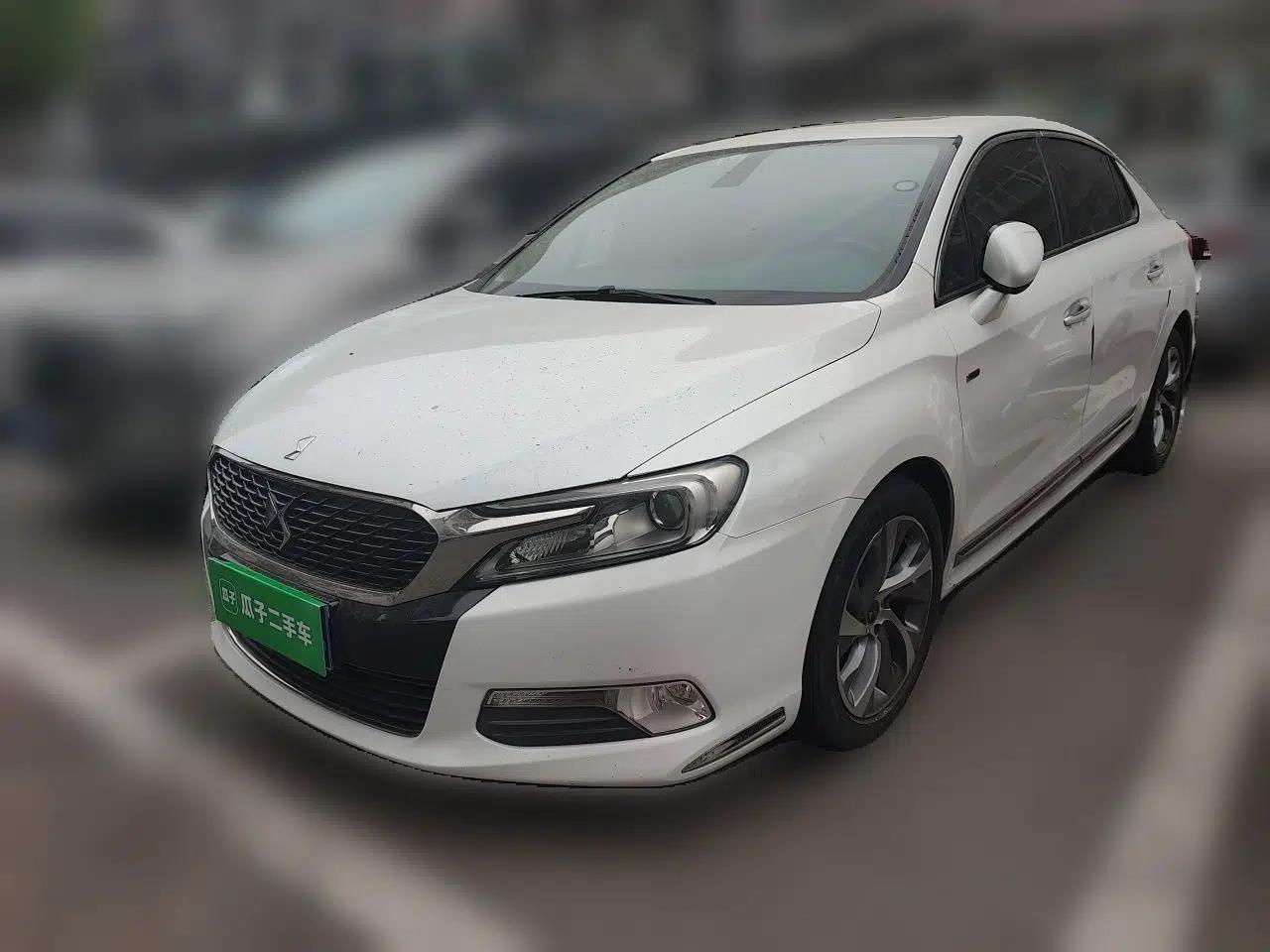 DS 5LS 2014 1.6T Luxury Edition THP160 — миниатюра 1