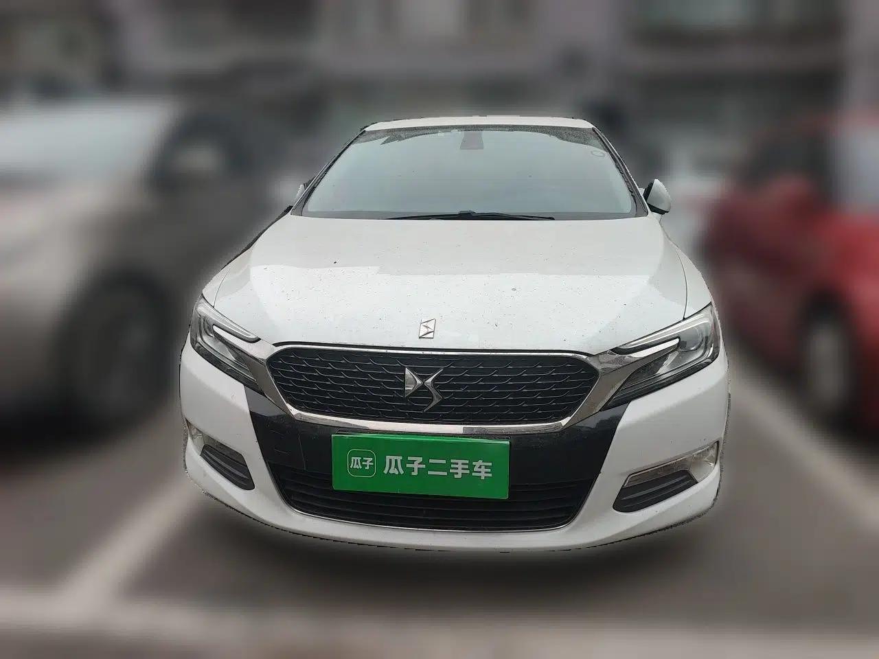 DS 5LS 2014 1.6T Luxury Edition THP160 — миниатюра 2