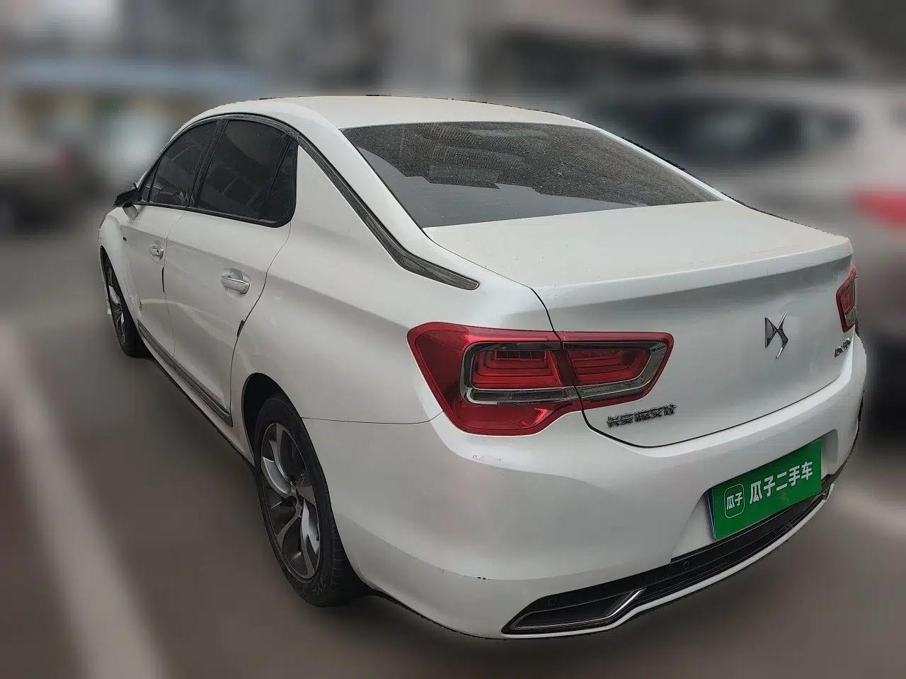 DS 5LS 2014 1.6T Luxury Edition THP160 — миниатюра 4