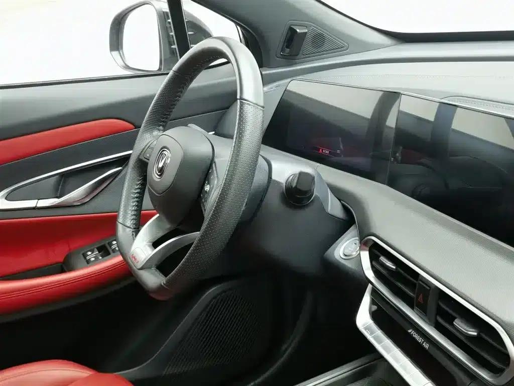 Changan UNI-T 2020 1.5T Flagship Edition — миниатюра 22