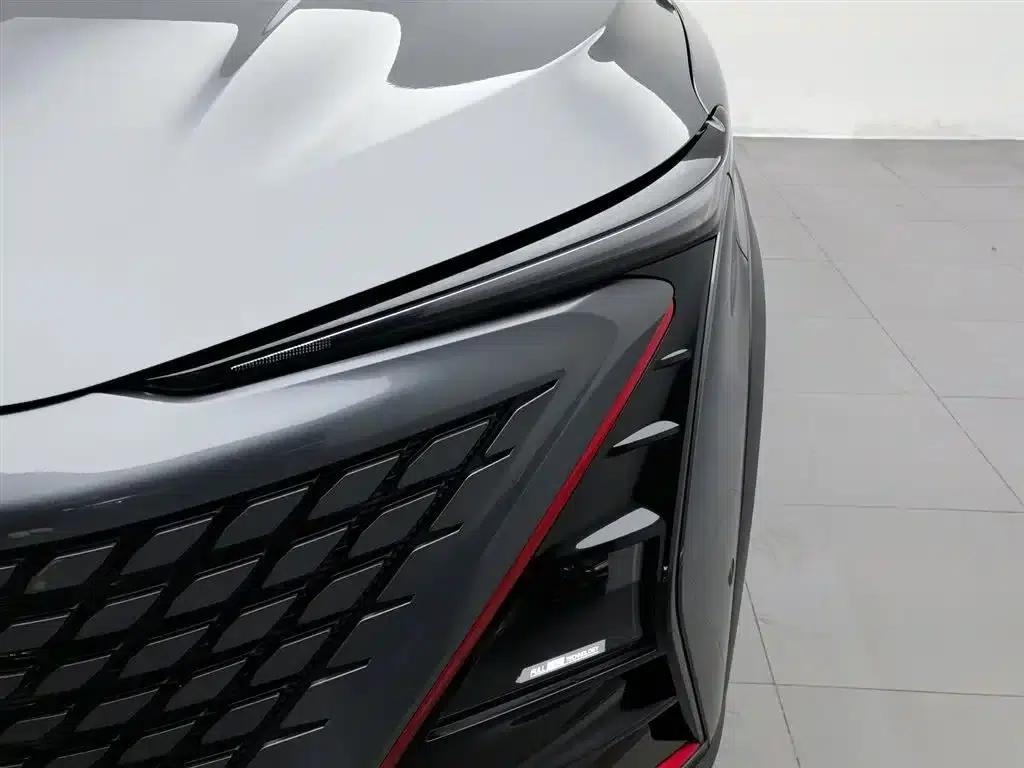 Changan UNI-T 2020 1.5T Flagship Edition — миниатюра 7