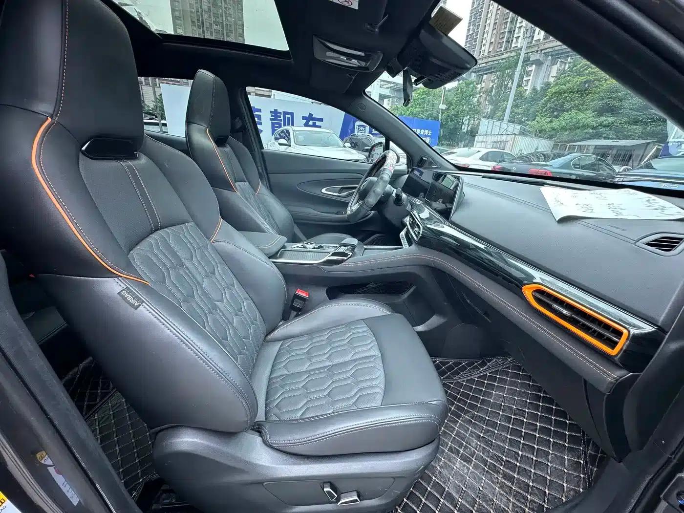 Changan UNI-T 2022 1.5T Flagship Edition — миниатюра 12