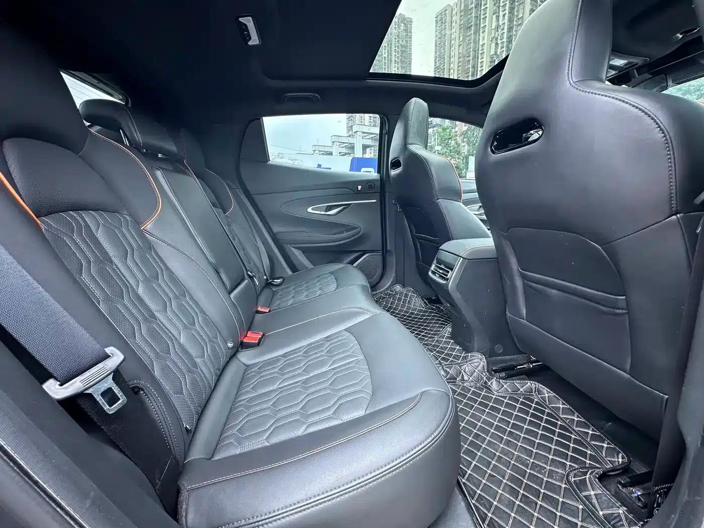 Changan UNI-T 2022 1.5T Flagship Edition — миниатюра 13